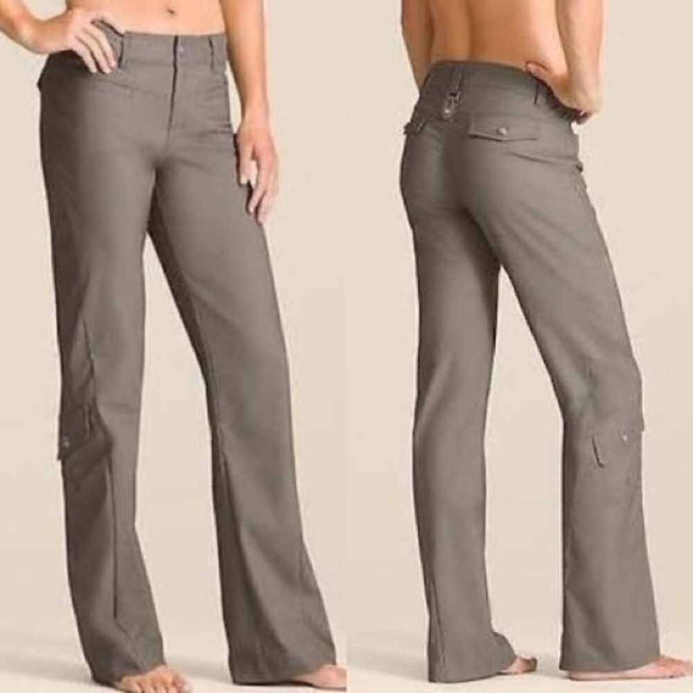 Athleta Dry Dipper Army Green Cargo Hiking Pants